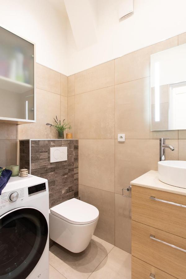 Boutique Center Free Parking Appartement Nice